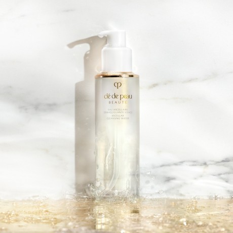 Cle de Peau Beaute Micellar Cleansing Water Мицеллярная очищающая вода