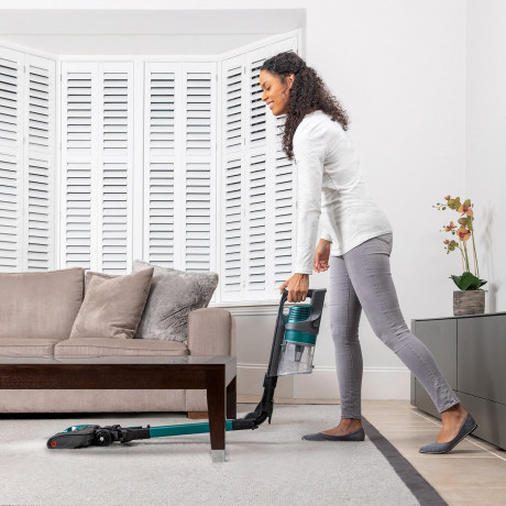 Shark Shark Akku-Stielstaubsauger IZ201EUT, Volks-Staubsauger, beutellos, Anti-Hair-Wrap Technik Аккумуляторный пылесос Shark IZ201EUT, народный пылесос, без мешка, с технологией защиты от волос