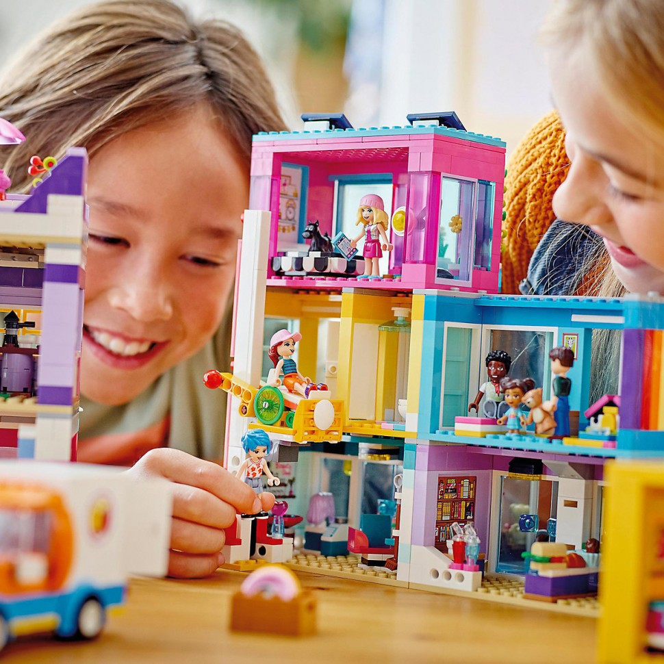 Купить LEGO Friends 41704 Wohnblock ЛЕГО Большой дом на главной улице в  интернет-магазине Diskontshop.eu Германия всего за 24 449 руб. в