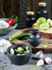 Zassenhaus Zassenhaus Gewucrzmorser MANO schwarz Мельница для специй Zassenhaus MANO