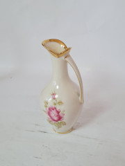 Ваза-кувшин винтажная Royal KM Bavaria, фарфор с цветочным рисунком ручной работы, 16,5 x 7,5 см, Германия, 1960-70гг.