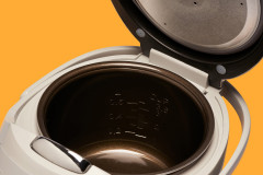 Reishunger Reishunger Reiskocher Digitaler Mini Reiskocher, 350 W, Dampfeinsatz, Messbecher, Reisloffel, Timer- und Warmhaltefunktion Grau Рисоварка Reishunger цифровая мини-рисоварка, 350 Вт, паровая вставка, мерный стакан, ложка для риса, таймер и функц