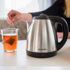 Mestic Mestic Wasserkocher Reise Wasserkocher MWC-150 Camping Kocher, Klein Kabellos 1,5 Liter 1000 W  Mestic Travel Kettle MWC-150 Кемпинговая печь, маленькая беспроводная, 1,5 литра, 1000 Вт