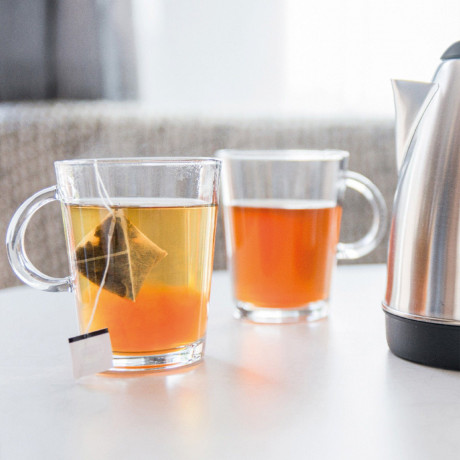 Mestic Mestic Wasserkocher Reise Wasserkocher MWC-150 Camping Kocher, Klein Kabellos 1,5 Liter 1000 W Mestic Travel Kettle MWC-150 Кемпинговая печь, маленькая беспроводная, 1,5 литра, 1000 Вт