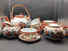 Сервиз чайный винтажный в традиционном китайском стиле &quot;Девушки в саду&quot;, на 6 персон, фарфор, ручная роспись, Китай, 1960-70гг.