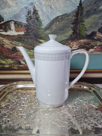 Кофейник винтажный Queen Fine Porcelain / Form Osaka, фарфор, 22 см, Германия, 1960-70гг.