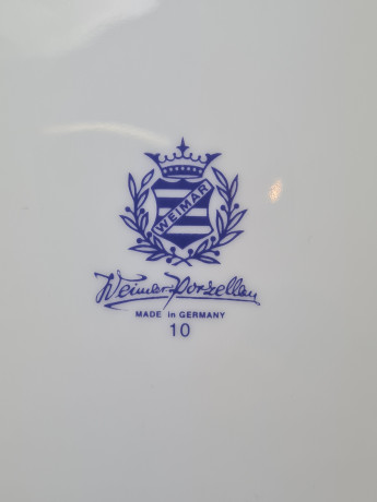 Weimar Квадратное фарфоровое блюдо с ажурным краем и цветочным рисунком "Розовые розы", 17 x 5 см, Германия, 1960-70гг.