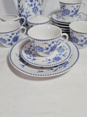 Набор для чая с синим растительным декором Seltmann Weiden Bavaria винтажный, чайное трио, 4 штуки, фарфор, Германия, 1960-70гг.