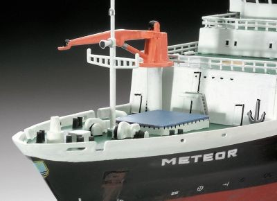 Revell German Research Vessel Meteor Немецкое исследовательское судно Метеор