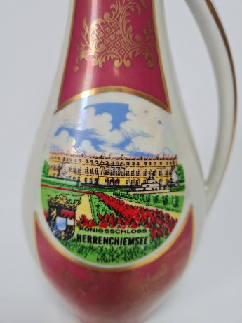 GVD BAVARIA Фарфоровая ваза-кувшин с позолотой "Королевский замок", 19см, Германия, 1970-80гг.