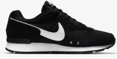 Nike Venture Runner Black EU 39, Кроссовки женские, черные, размер EU39/RU38