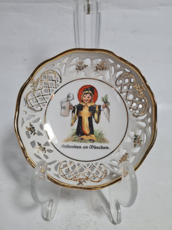 Тарелка декоративная винтажная Schumann Bavaria, вырубной фарфор, 10 см, Германия, 1960-70гг.