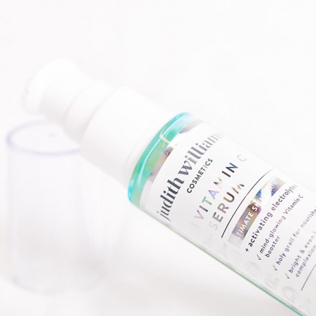 Judith Williams Nahrendes Gesichtsserum fur einen perfektionierten Hautton Питательная сыворотка для лица для идеального тона кожи