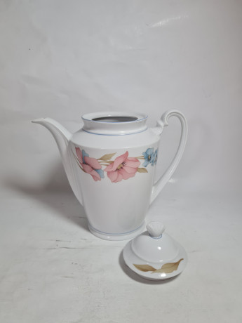 Набор для чая винтажный Winterling Marktleuthen Bavaria с розовыми и голубыми цветами, чайник, молочник, сахарница, фарфор, Германия, 1970-80гг.