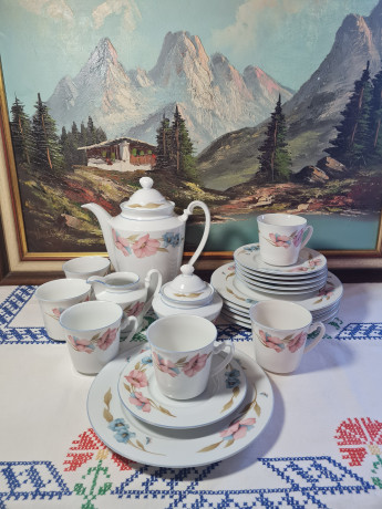 Сервиз чайный винтажный Winterling Marktleuthen Bavaria на 6 персон, с розовыми и голубыми цветами, фарфор, Германия, 1970-80гг.