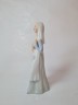 Miquel Requena Фарфоровая статуэтка "Девушка в бело-голубом платье", 20,5см x 9см, Германия, 1960-70гг.