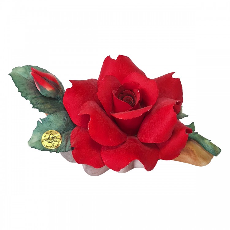 Статуэтка винтажная большая Capodimonte "Алая роза и бутон", фарфор,10 х 20 см, Италия, 1960-70гг. Статуэтка винтажная большая Capodimonte "Алая роза и бутон", фарфор,10 х 20 см, Италия, 1960-70гг.