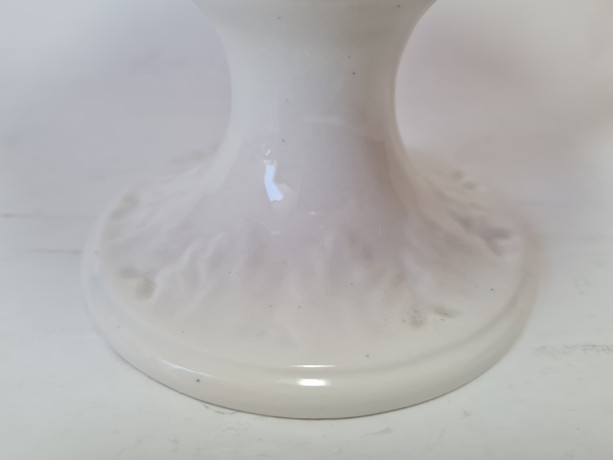 DVB ESTE Винтажная ваза для фруктов с резным краем и фактурными бело-желтыми цветами, 20см x 13см, Италия, 1960-70гг.