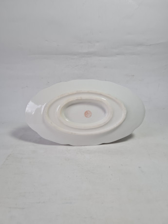 Соусник винтажный Freiberger Porzellan на подставке, сине-белые тона, фарфор, 21 см, Германия, 1960-70гг.