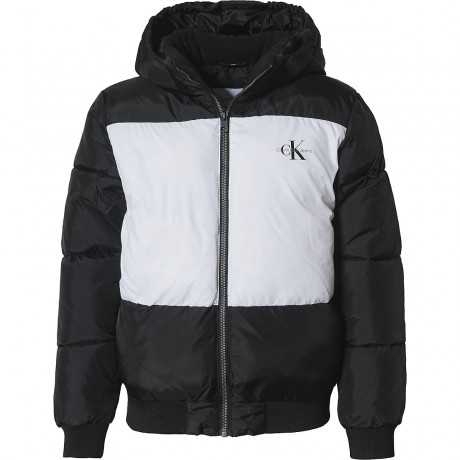 Calvin Klein Winterjacke fur Jungen (recycelt) Зимняя куртка для мальчика (переработанная)