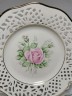 Schumann Arzberg Bavaria, Шуман Арцберг Бавария Винтажное блюдо с розой ручной росписи в центре и ажурным прорезанным ободком, 19см, Германия 1960г.