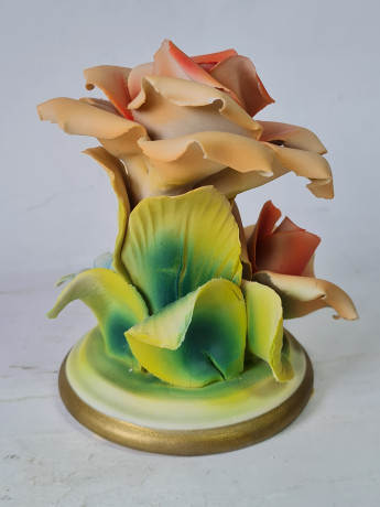 Фигурка винтажная в виде оранжевой розы с салатовыми листочками Capodimonte, 12 x 10 см, Италия, 1960-1970гг.
