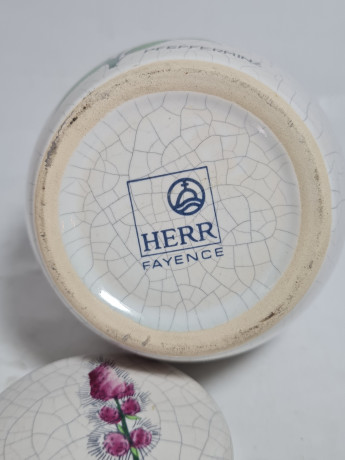 Баночка винтажная Herr Fayence "Мята" с крышкой, кракелюр, фарфор, 9.5 см, Германия, 1970-80гг.
