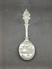 Ложка винтажная WMF Zinn "Крепость Мариенберг", юбилейная, олово, 19 см, Германия, 1988 год.