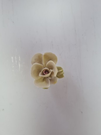 Фигурка винтажная CAPODIMONTE "Роза", коллекционная, 4 х 7 см, Италия, 1960-70гг.