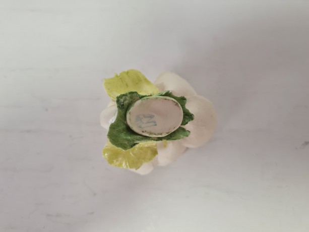 Фигурка винтажная CAPODIMONTE "Роза", коллекционная, 4 х 7 см, Италия, 1960-70гг.