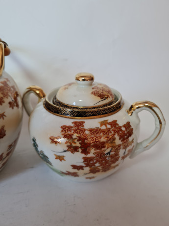 Фарфоровый чайный набор: чайник, молочник, сахарница, Япония, 1960-70гг.