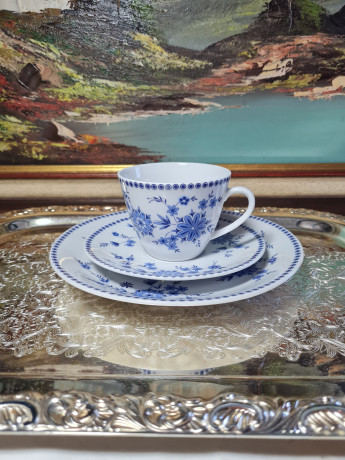 Чайное трио винтажное Seltmann Weiden Bavaria в бело-синих тонах, фарфор, Германия, 1960-70гг.