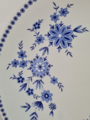 Чайное трио винтажное Seltmann Weiden Bavaria в бело-синих тонах, фарфор, Германия, 1960-70гг.