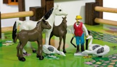 Eichhorn Kleiner Bauernhof Небольшая ферма