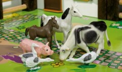 Eichhorn Kleiner Bauernhof Небольшая ферма