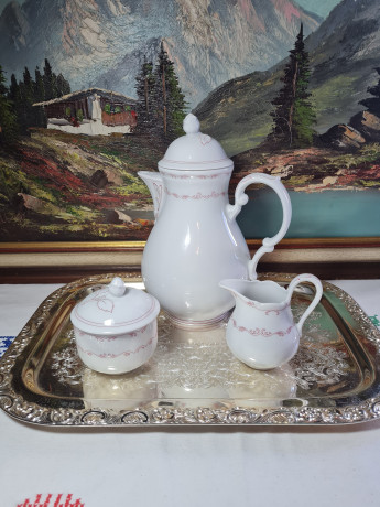 Набор для чая винтажный Bavaria, бело-красный декор, фарфор, Германия, 1960-70гг.