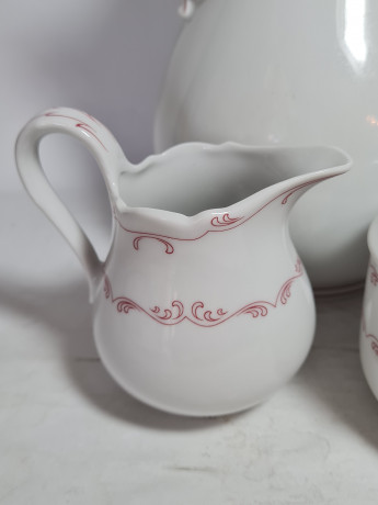 Набор для чая винтажный Bavaria, бело-красный декор, фарфор, Германия, 1960-70гг.