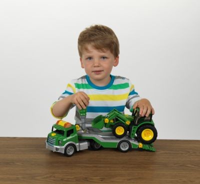 klein klein Transporter mit John Deere Traktor небольшой фургон с трактором John Deere