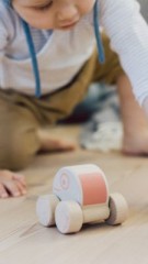 Micki Mini Holz-Auto Мини деревянная машинка