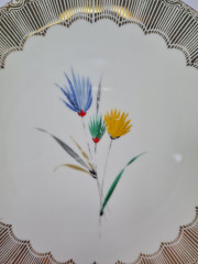 Winterling Marktleuthen Bavaria Чайное трио с позолоченным узором и разноцветными цветами на белом фарфоре, Германия, 1960-70гг.