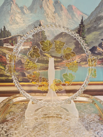 Блюдо винтажное стеклянное с желтыми виноградными листьями, 33 x 2,5 см, Германия, 1960-70гг.