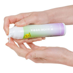 Amorelie 2 in 1 Massage und Gleitgel Aloe Vera  2 в 1 массажно-смазывающий гель алоэ вера