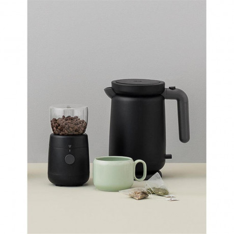 RIG-TIG RIG-TIG Wasserkocher FOODIE Black 1 L, 1 l, 1500 W, Effizienter Kochprozess RIG-TIG Чайник FOODIE Черный 1л, 1л, 1500Вт, Эффективный процесс приготовления