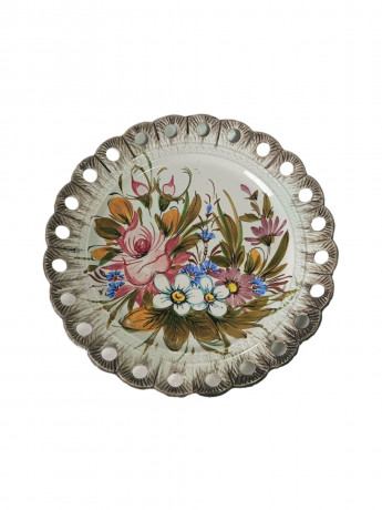 Тарелка декоративная винтажная Bassano с ярким цветочным декором, вырубная керамика, 25 см, Италия, 1960-70гг.