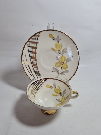 Чайная пара винтажная Winterling Marktleuthen Bavaria с желтым цветком, фарфор, Германия, 1960-1970гг.