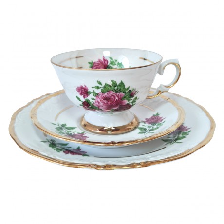 BM PLOAND Винтажное Чайное трио с ярким букетом роз, фактурным узором на блюдце и позолотой, Германия, 1960-70гг.