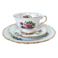 BM PLOAND Винтажное Чайное трио с ярким букетом роз, фактурным узором на блюдце и позолотой, Германия, 1960-70гг.