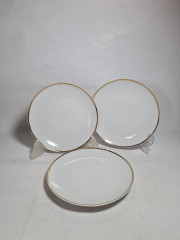 Тарелка винтажная Kahla с золотым ободком, фарфор, 3 шт., 19 см, Германия, 1970-80гг.