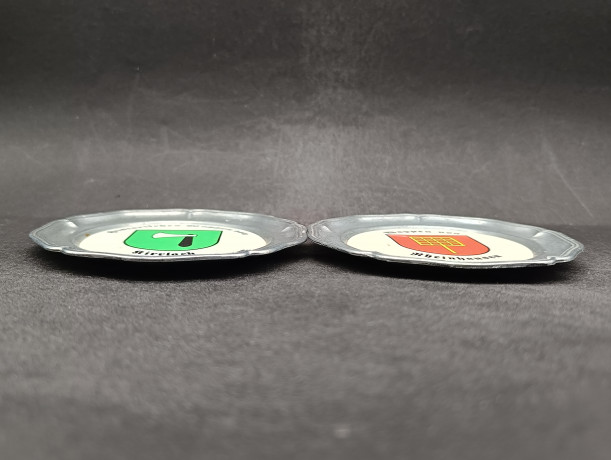 Набор тарелок винтажных DBGM "Герб Райнхайма", "Герб Буттенхайма", "Герб Филипсбурга", "Герб Кирлаха",  "Герб общины Райнхаузен",  "Герб города Оберхаузен", олово, 6 шт, 10 см, Германия, 1970-80гг.