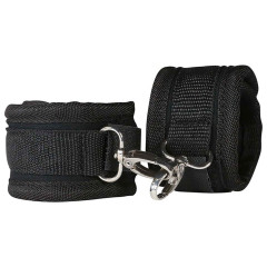 Amorelie Hold me  держи меня